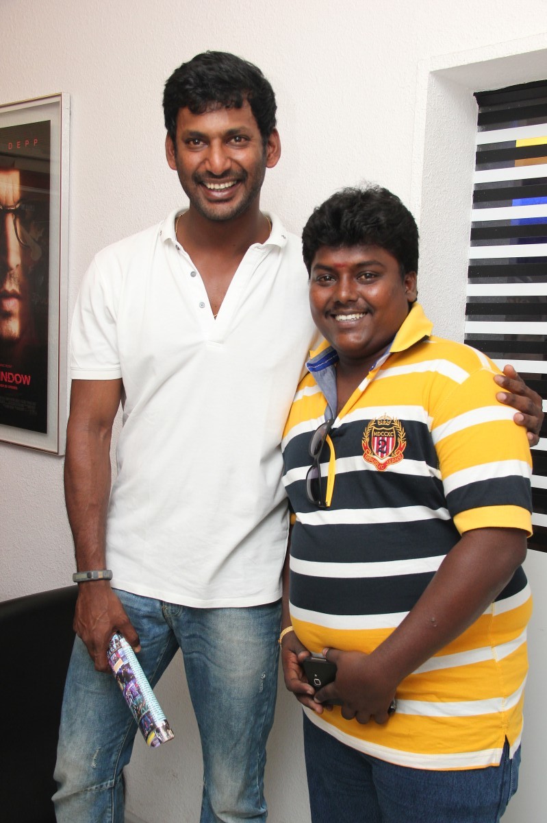 Poojai Movie Press Show