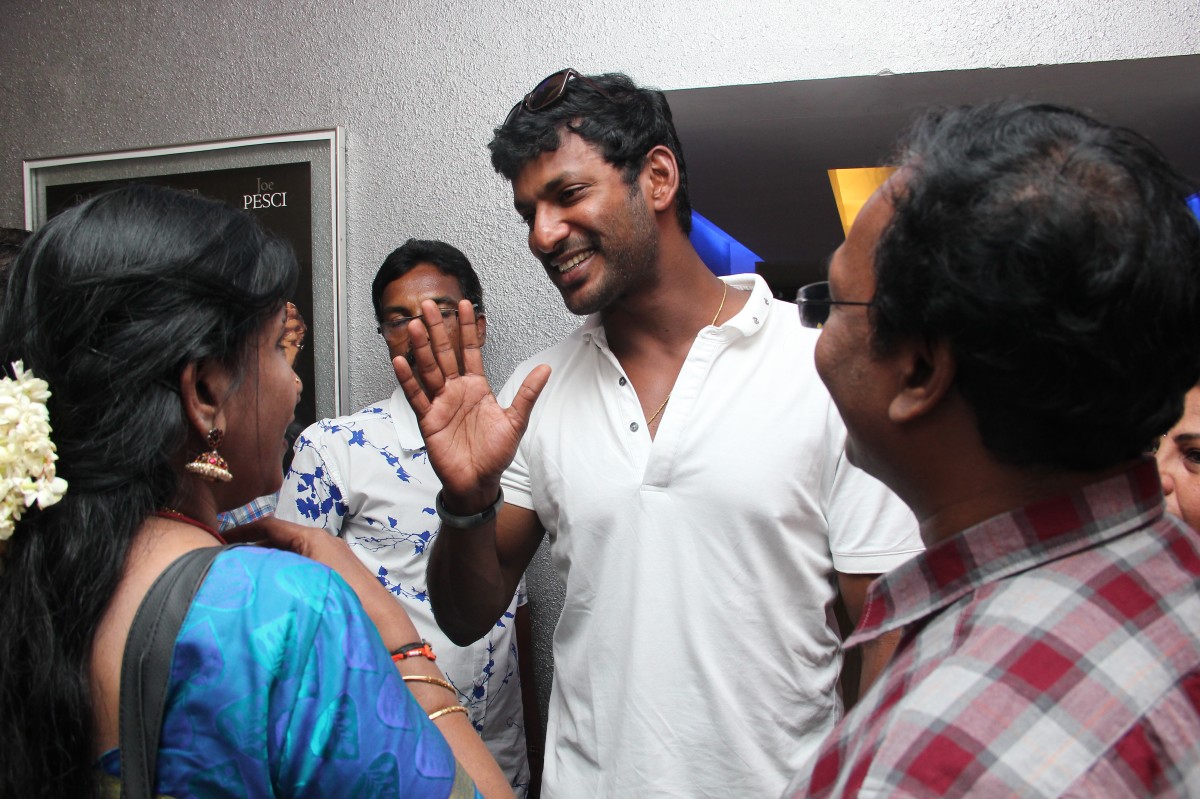 Poojai Movie Press Show