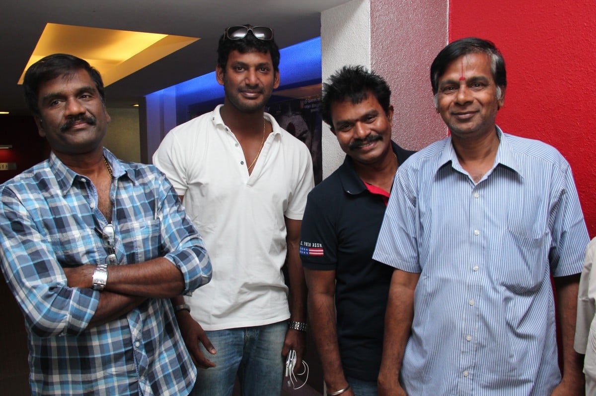 Poojai Movie Press Show