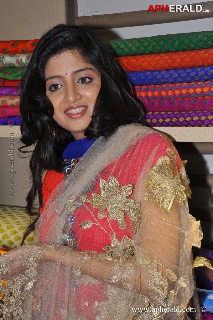 Poonam Kaur at F Studio Launch