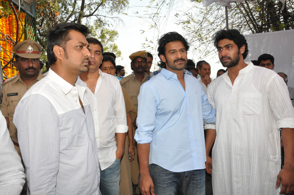 Prabhas at Ramanaidu Antima Yatra