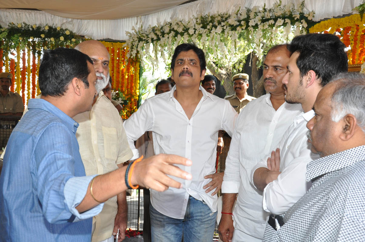 Prabhas at Ramanaidu Antima Yatra