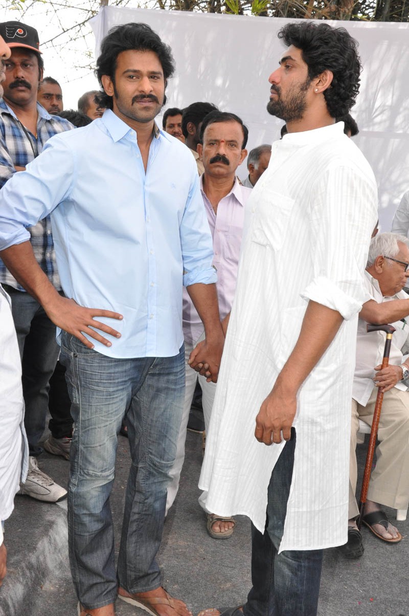 Prabhas at Ramanaidu Antima Yatra