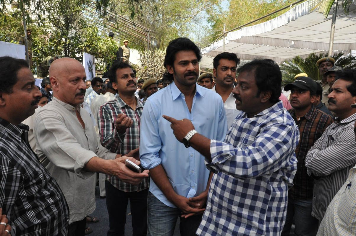 Prabhas at Ramanaidu Antima Yatra