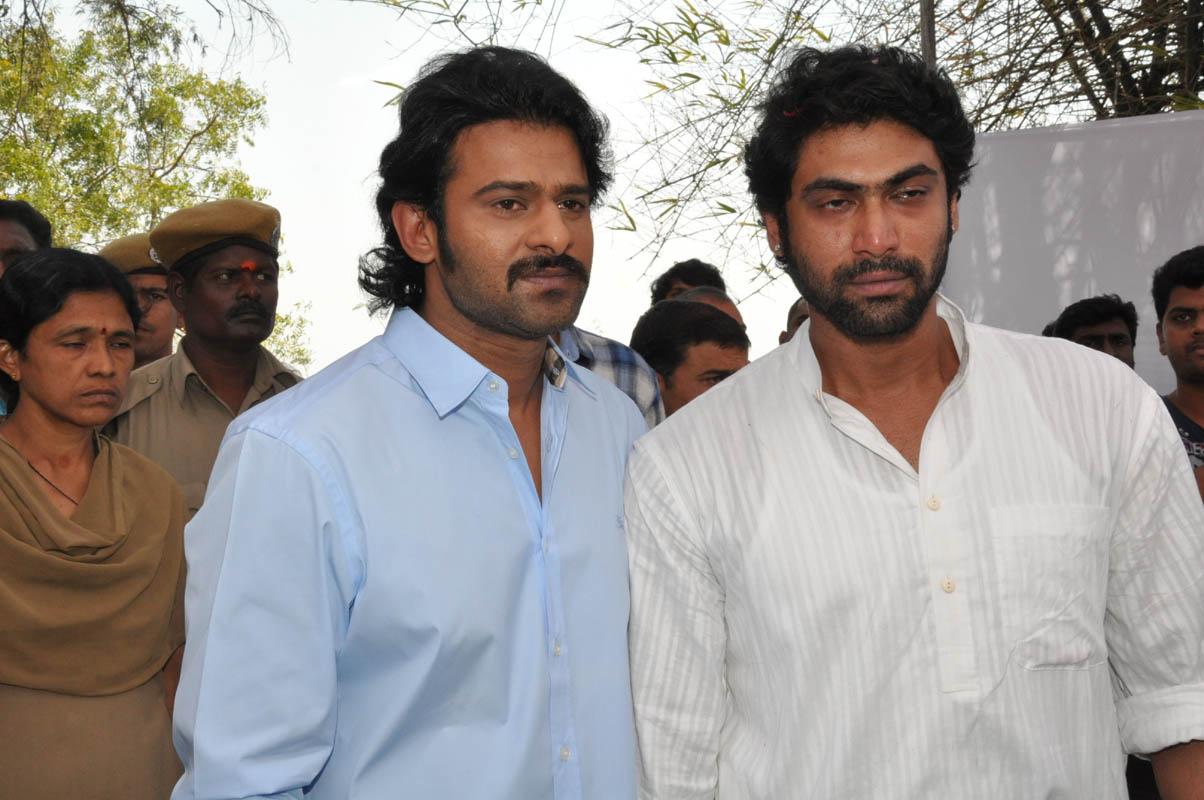 Prabhas at Ramanaidu Antima Yatra