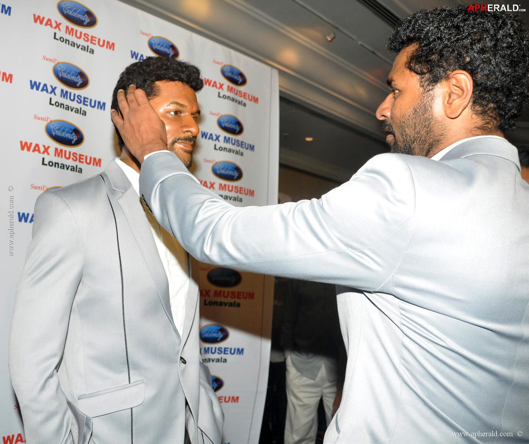 Prabhu Deva Launch His Wax Statue