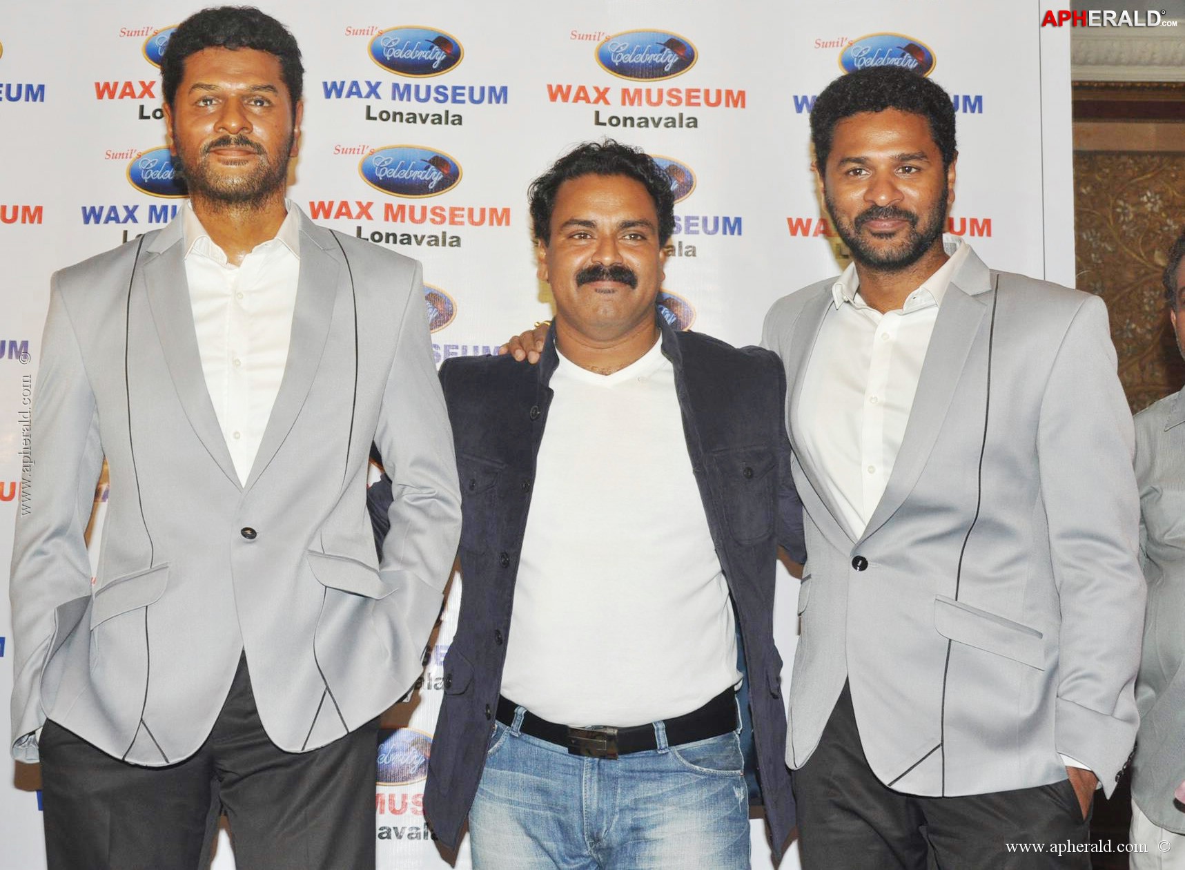 Prabhu Deva Launch His Wax Statue
