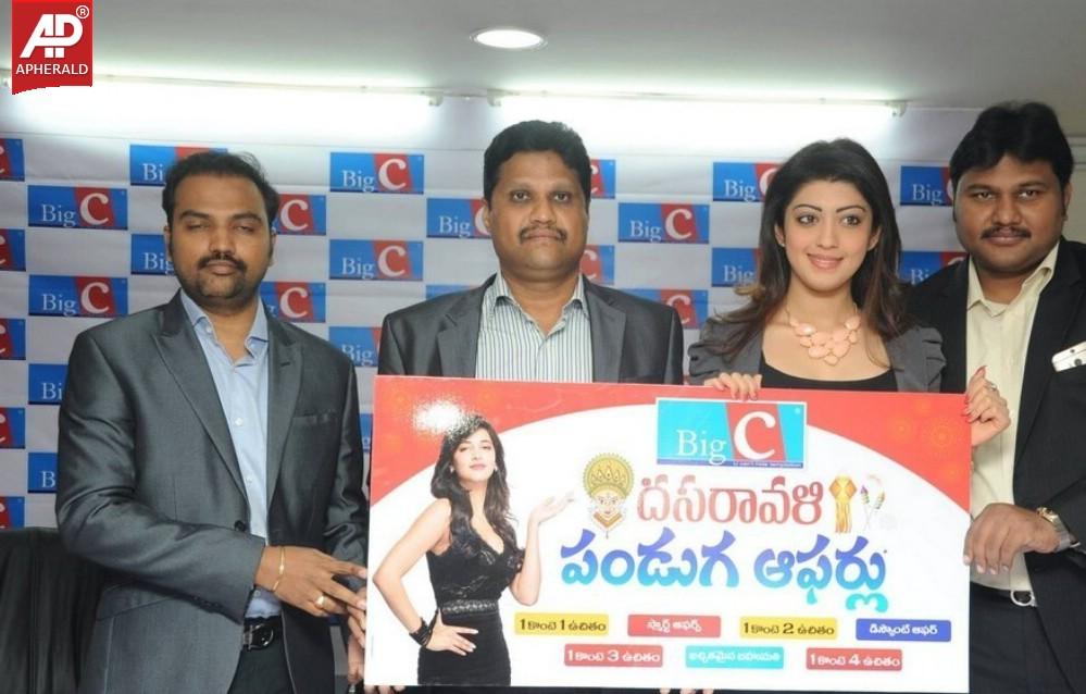 Pranitha Launches Big C Dussehra Offers