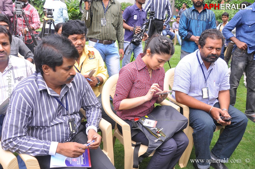 Prathighatana Movie Working Stills