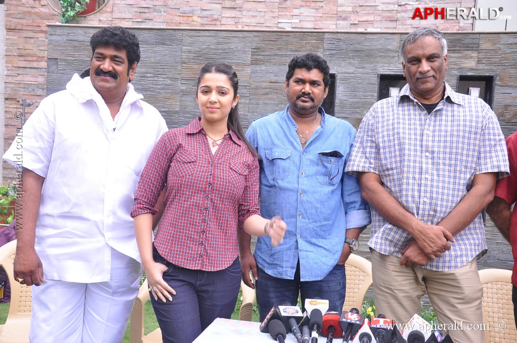 Prathighatana Movie Working Stills