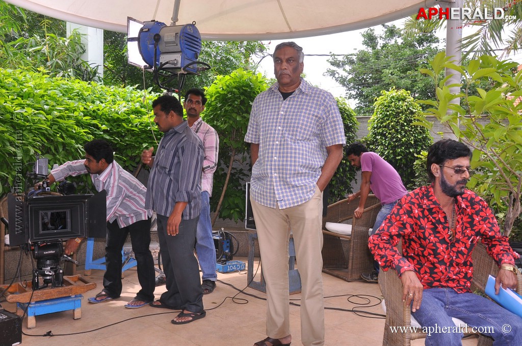 Prathighatana Movie Working Stills