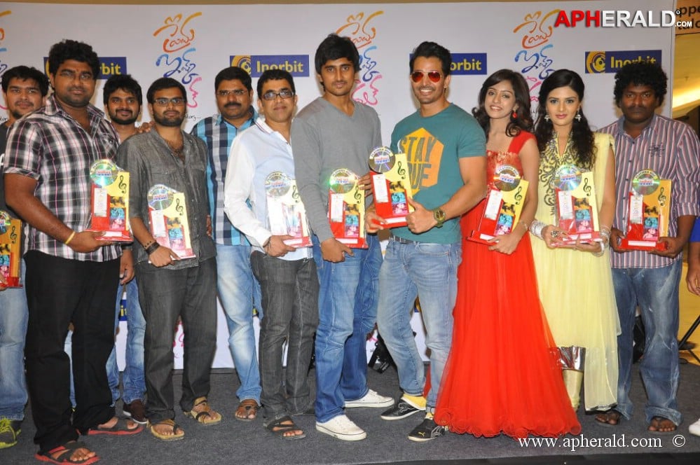 Prema Ishq Kadhal Platinum Disc Function
