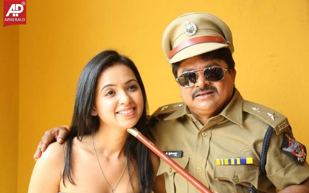 Puliraja IPS Movie Opening