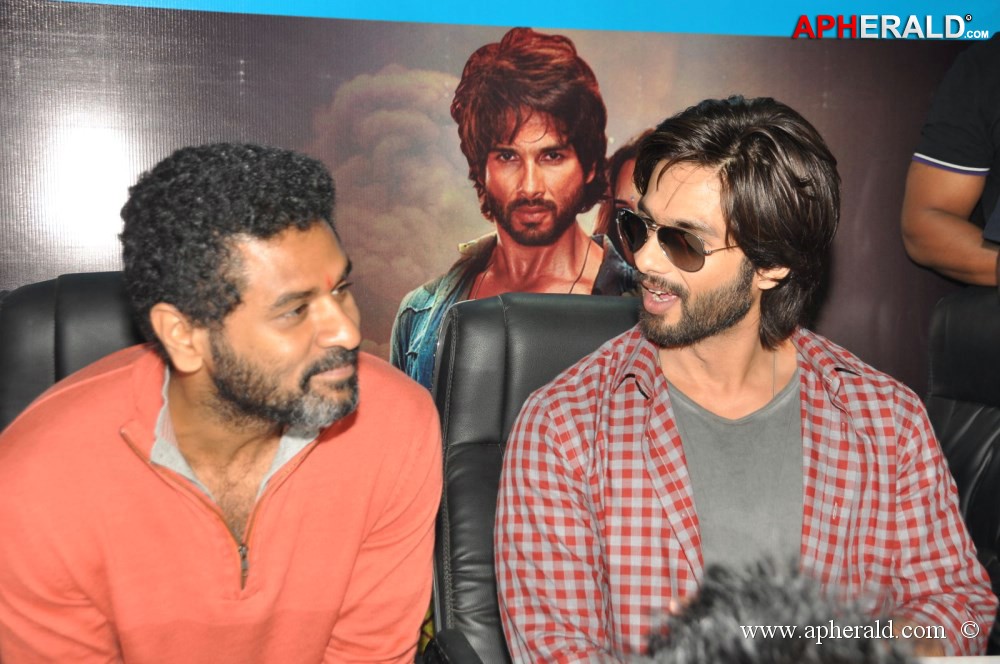 R Rajkumar Movie Team Launches Yes Mart