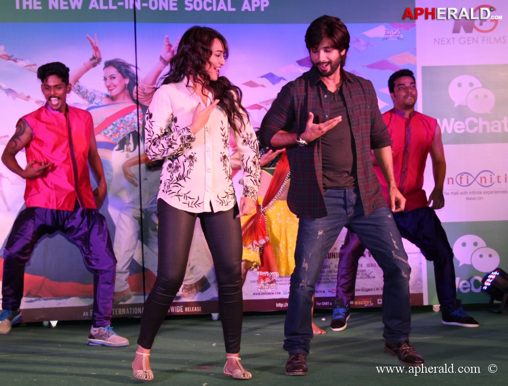 R Rajkumar Promotion at Infiniti Mall Malad