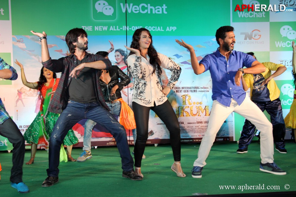 R Rajkumar Promotion at Infiniti Mall Malad