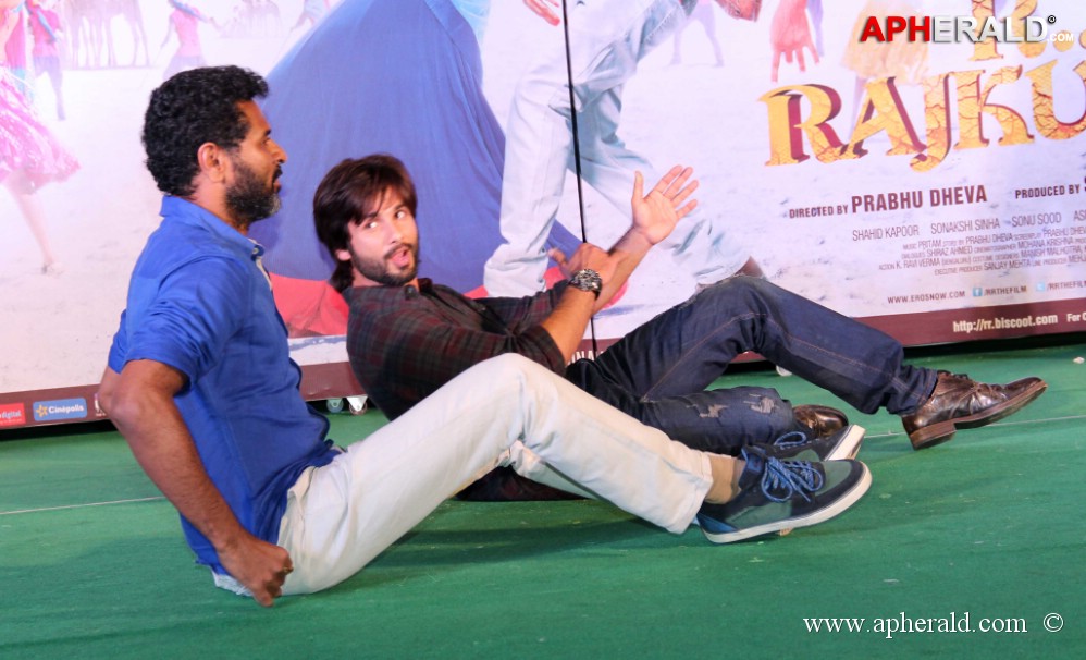 R Rajkumar Promotion at Infiniti Mall Malad