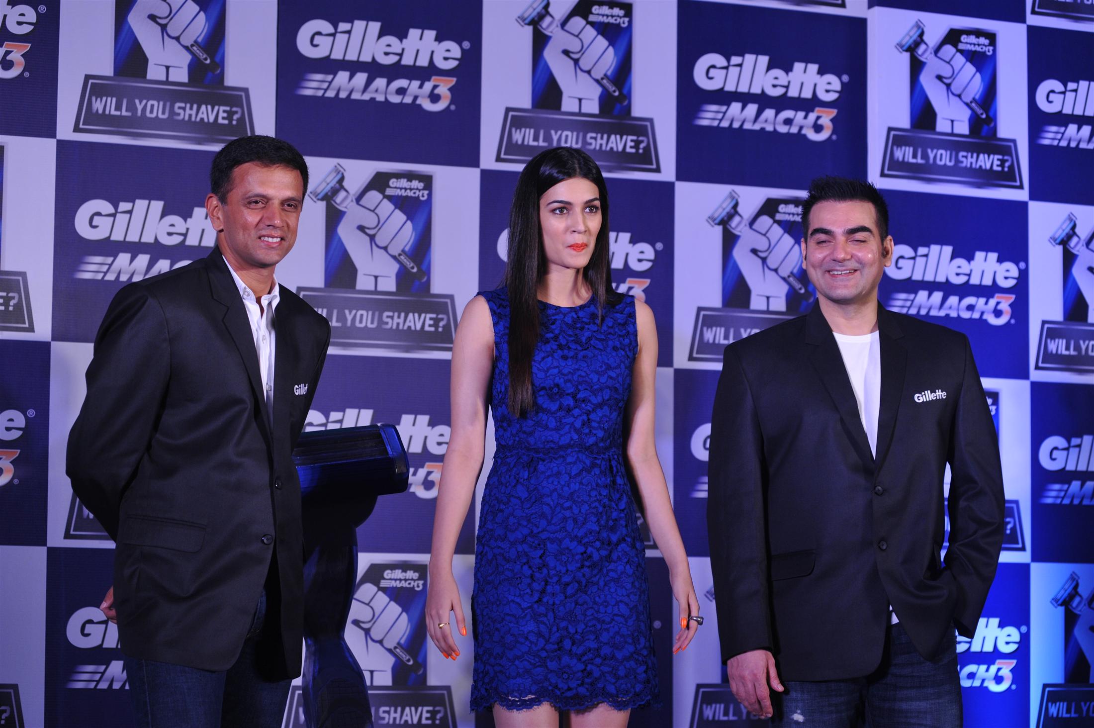 Rahul Dravid Arbaaz Khan and Kriti Sanon at Gillette Campaign