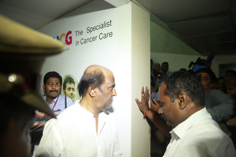 Rajinikanth Visits K Balachander At Kauvery Hospital