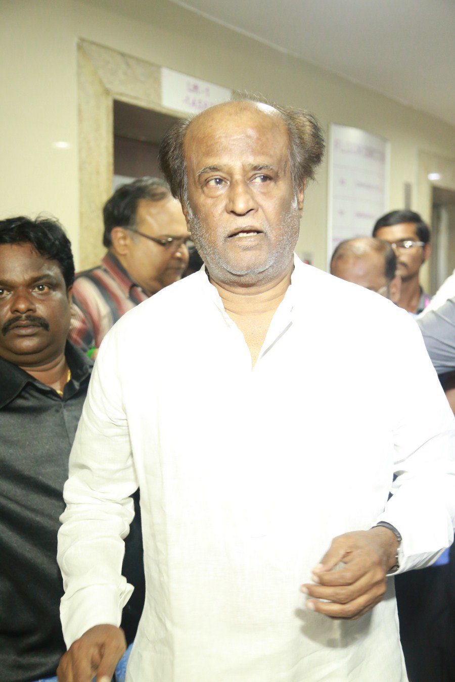 Rajinikanth Visits K Balachander At Kauvery Hospital