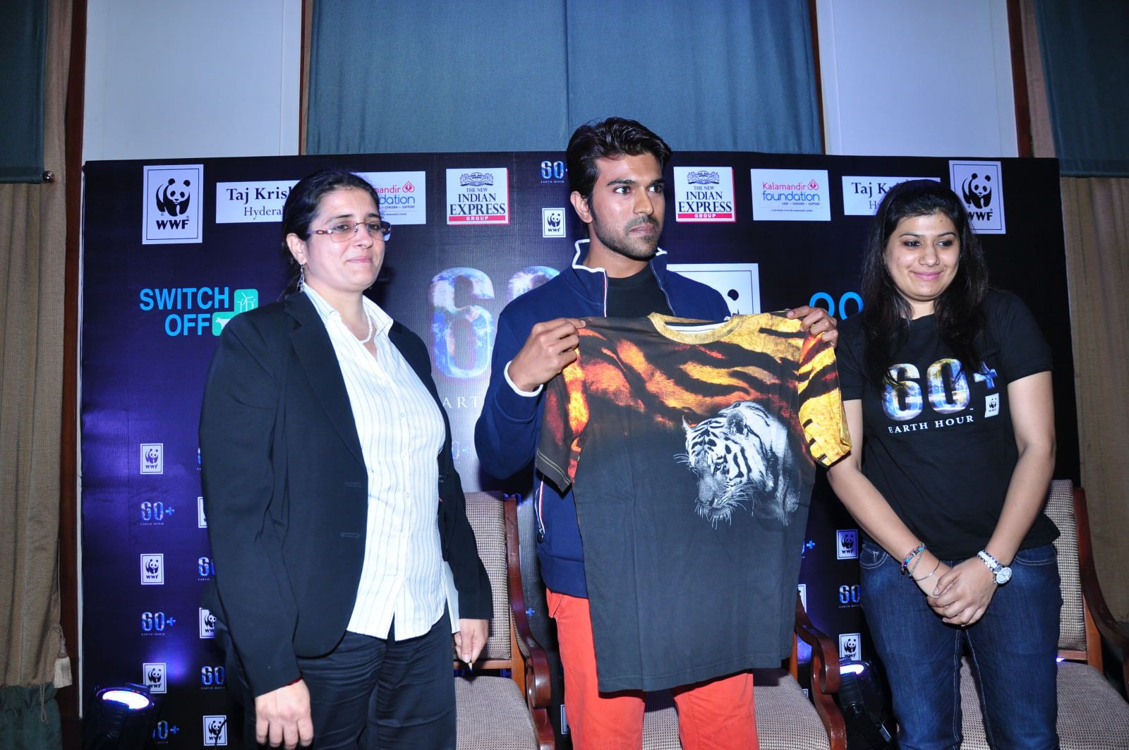 Ram Charan at Earth Hour 2014 Event