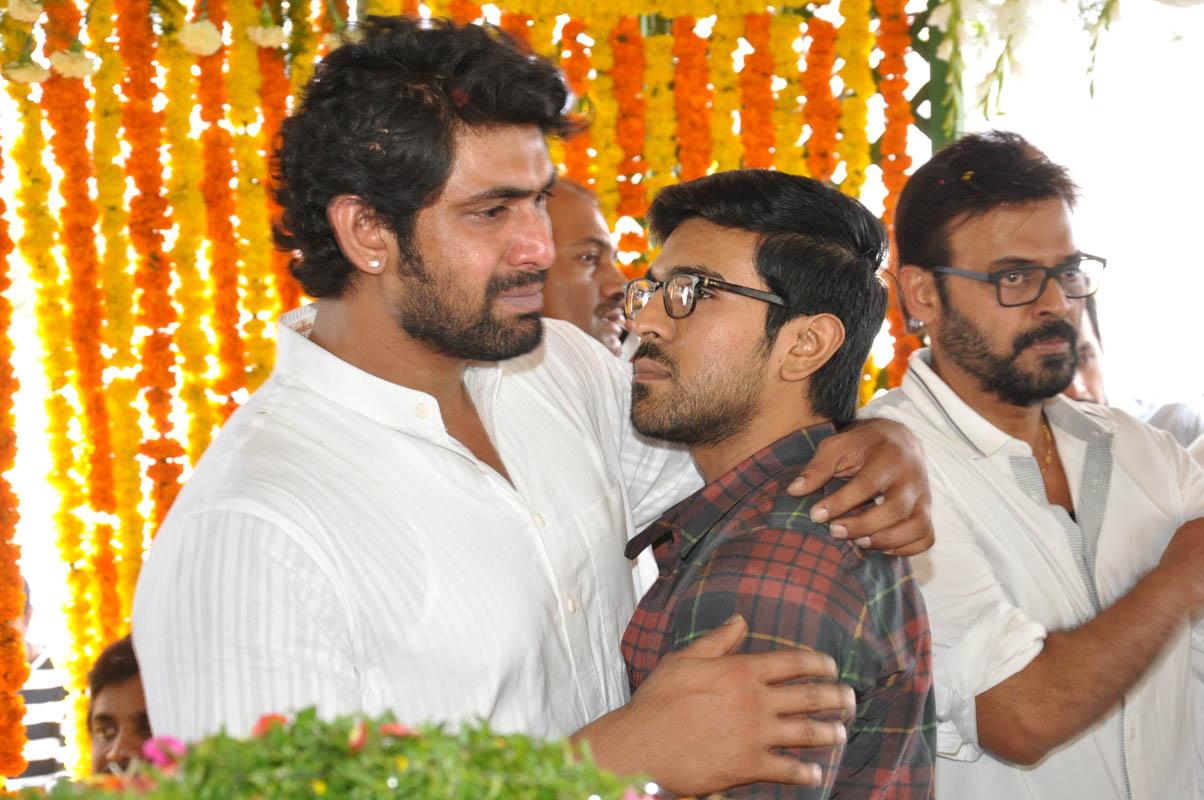 Ram Charan at Ramanaidu Antima Yatra