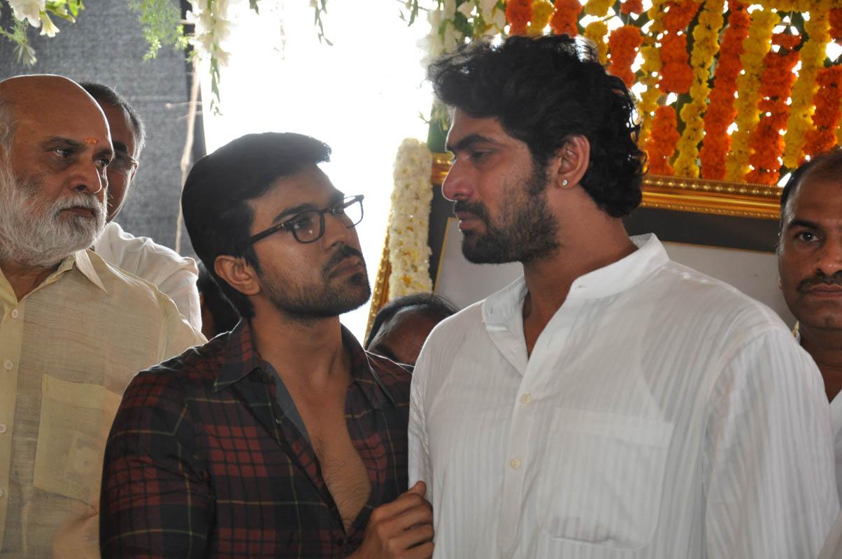 Ram Charan at Ramanaidu Antima Yatra