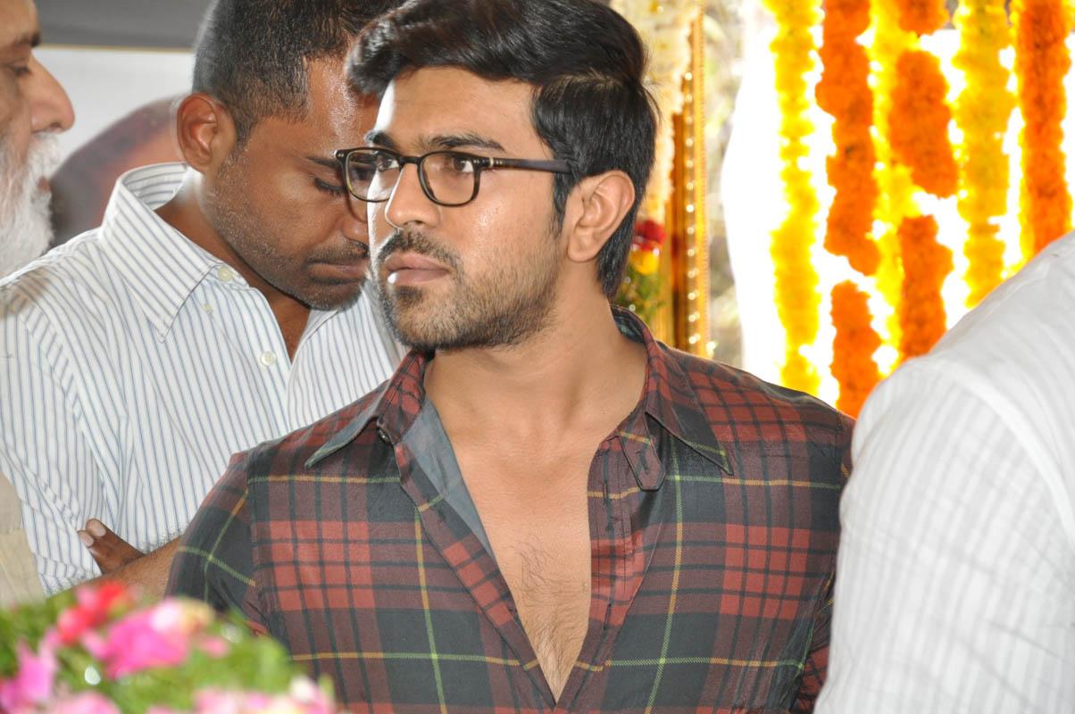 Ram Charan at Ramanaidu Antima Yatra