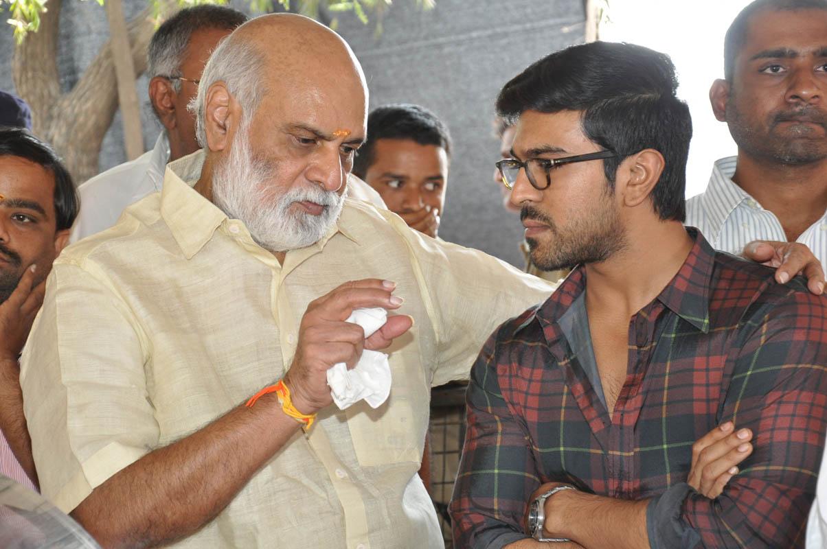 Ram Charan at Ramanaidu Antima Yatra