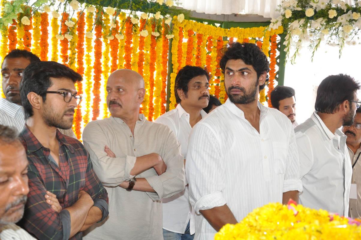 Ram Charan at Ramanaidu Antima Yatra