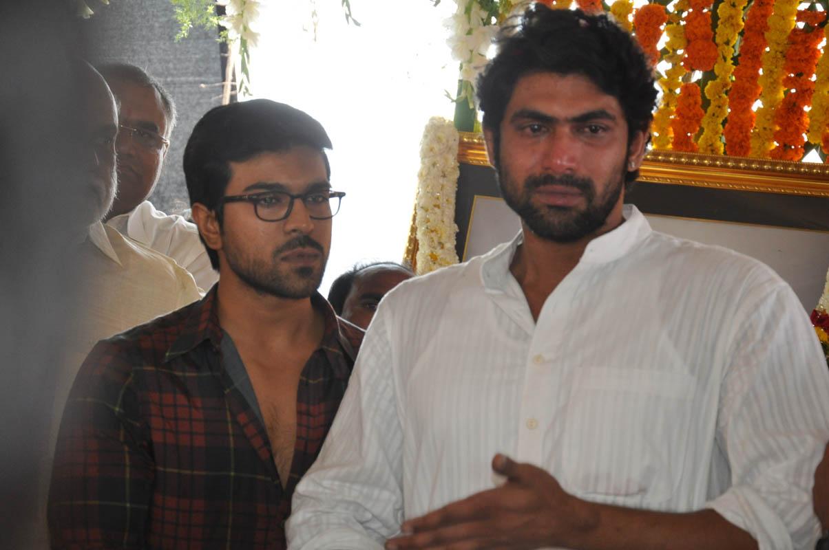 Ram Charan at Ramanaidu Antima Yatra
