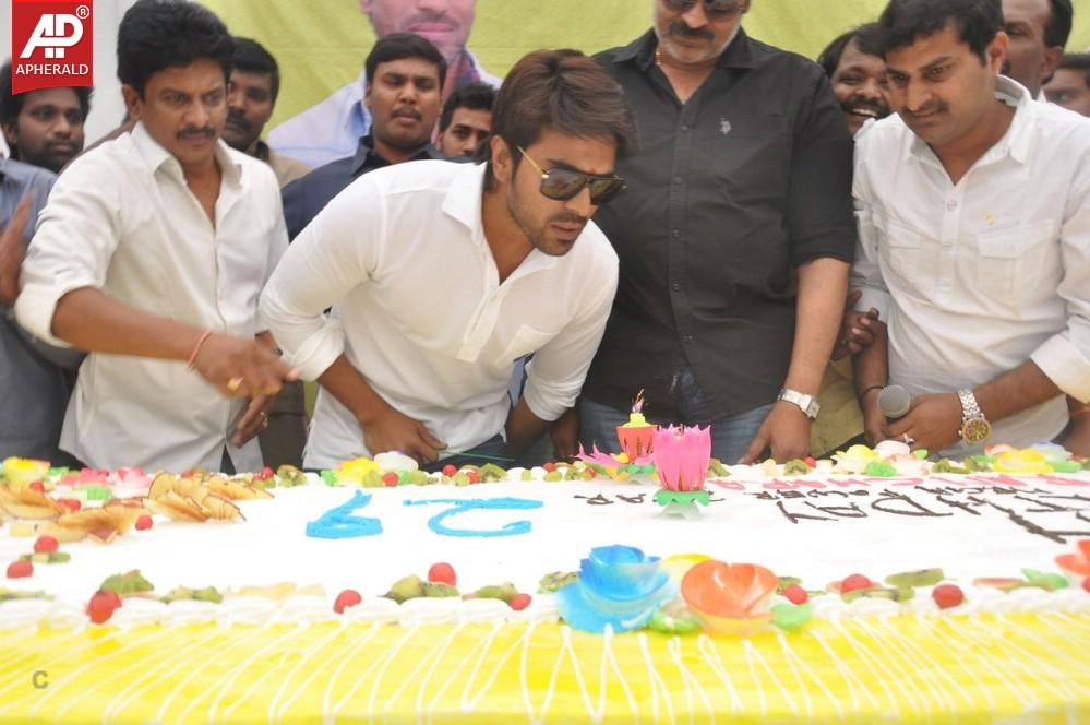 Ram Charan Birthday 2014 Celebrations