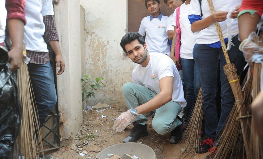 Ram Pothineni Joins Swachh Bharath Campaign