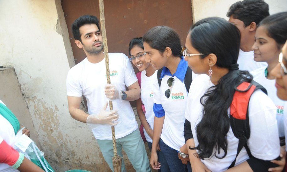 Ram Pothineni Joins Swachh Bharath Campaign