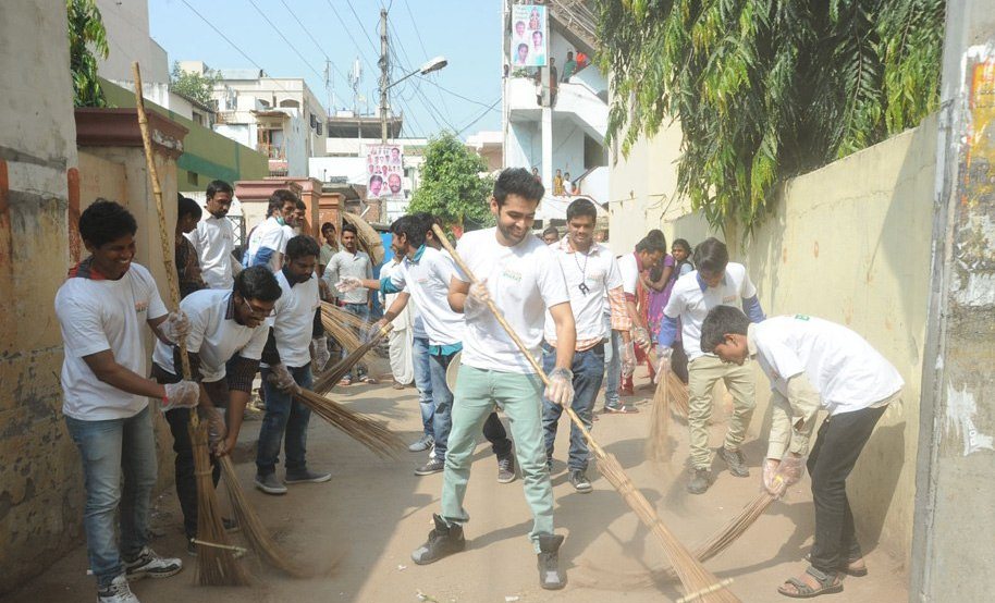 Ram Pothineni Joins Swachh Bharath Campaign