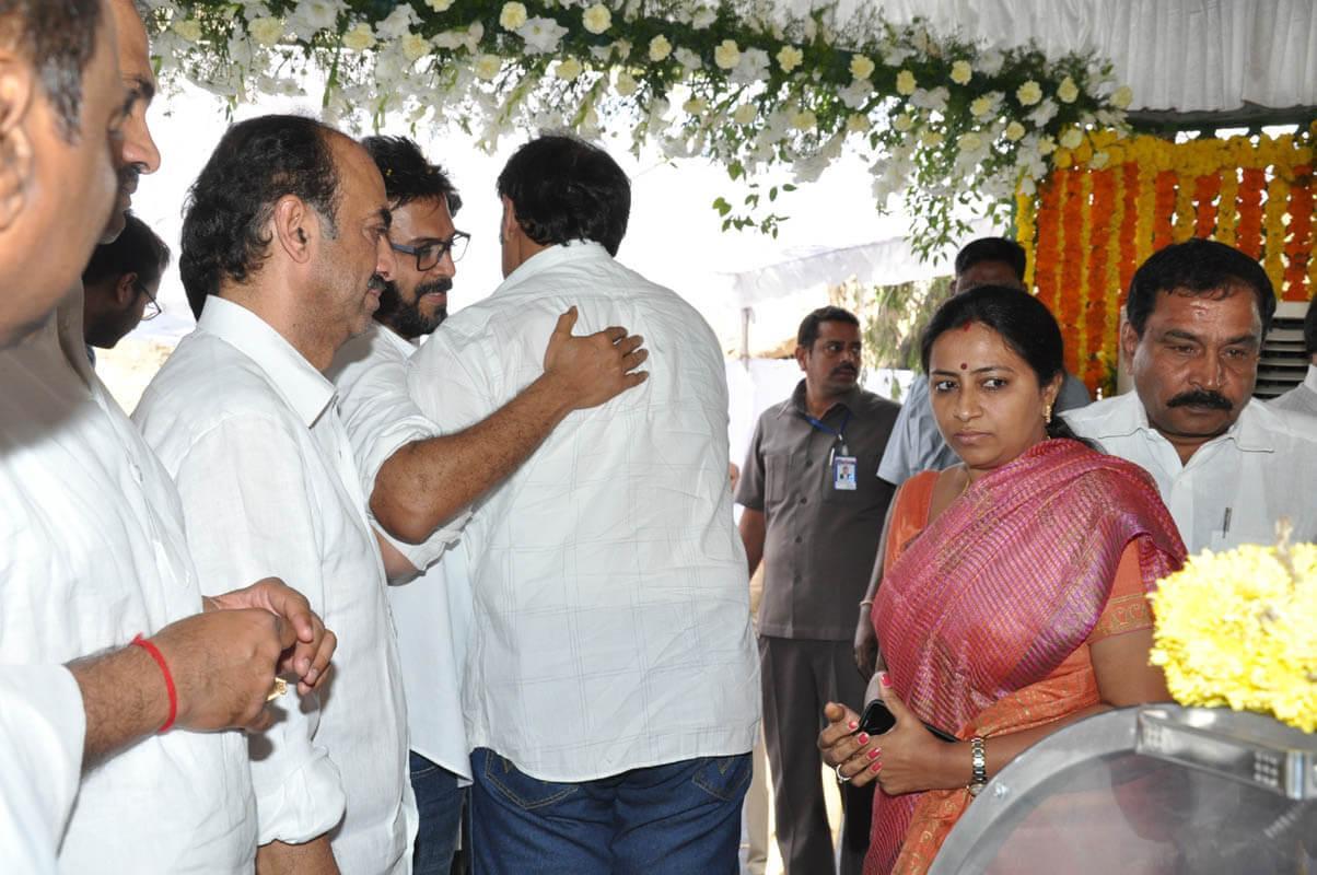 Ramanaidu Antima Yatra Photos