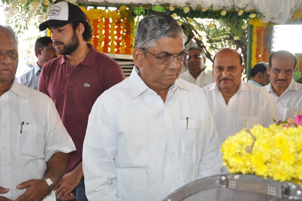 Ramanaidu Antima Yatra Photos