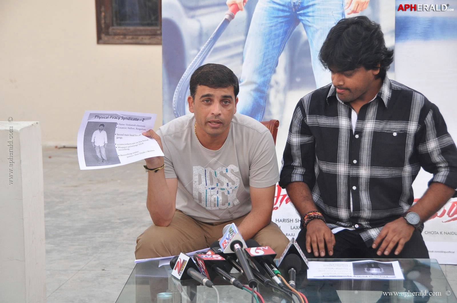 Ramayya vastavayya Piracy Press Meet