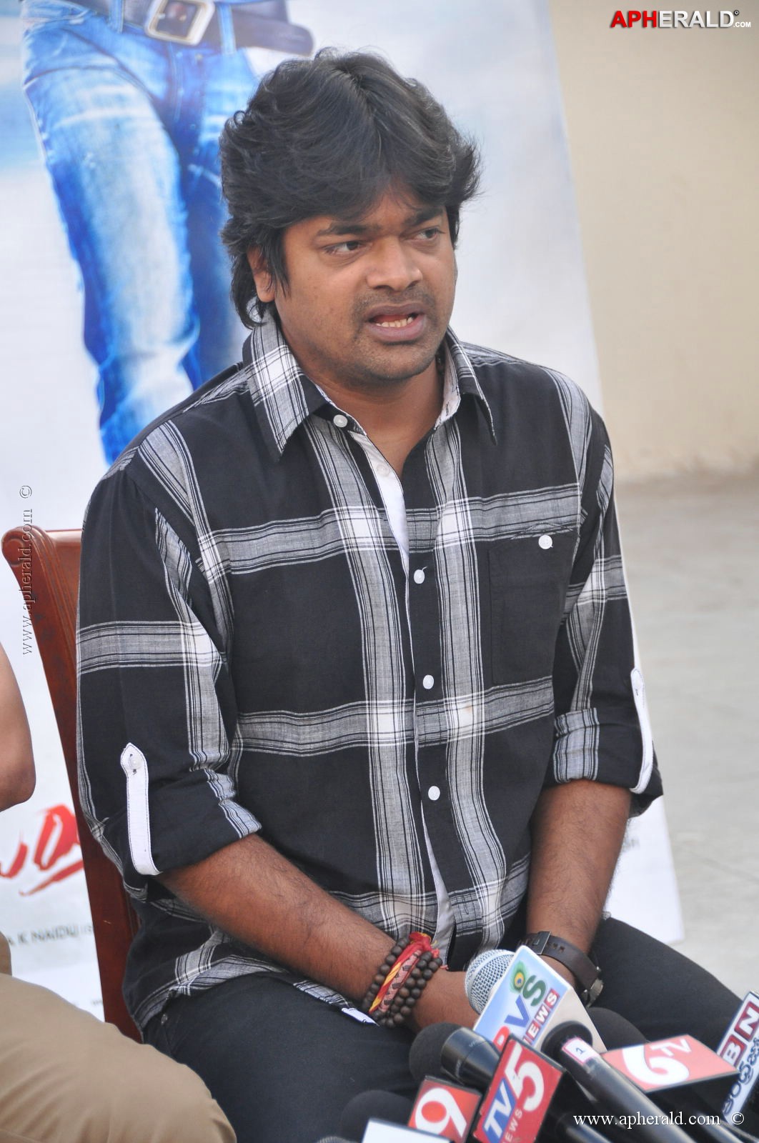 Ramayya vastavayya Piracy Press Meet