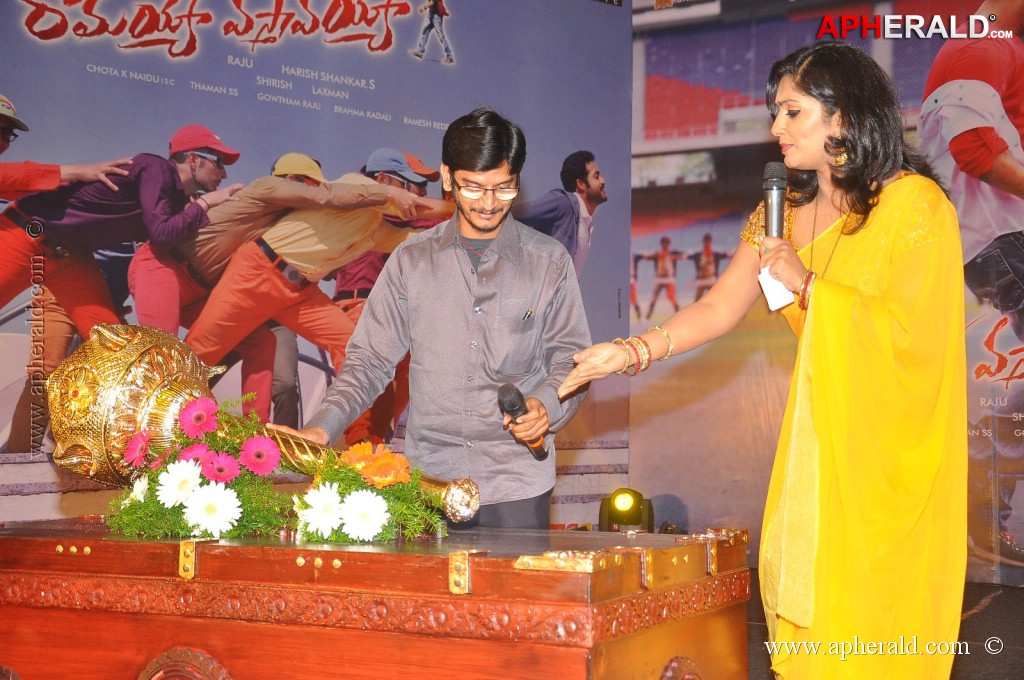  Ramayya Vasthavayya Audio Launch Photos 4  