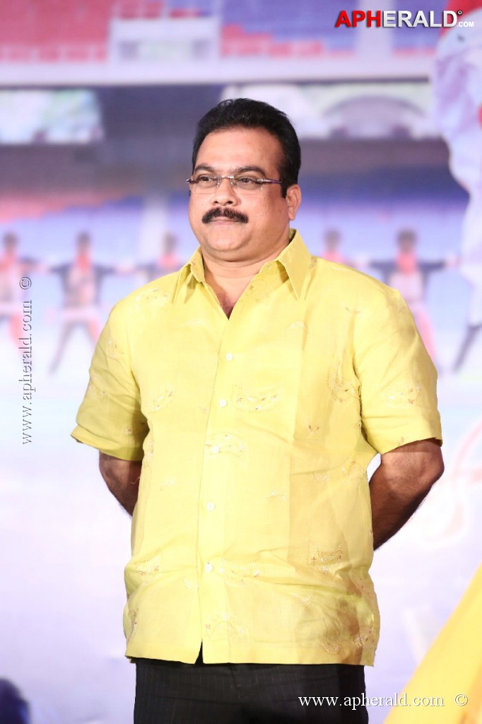  Ramayya Vasthavayya Audio Launch Photos 4  