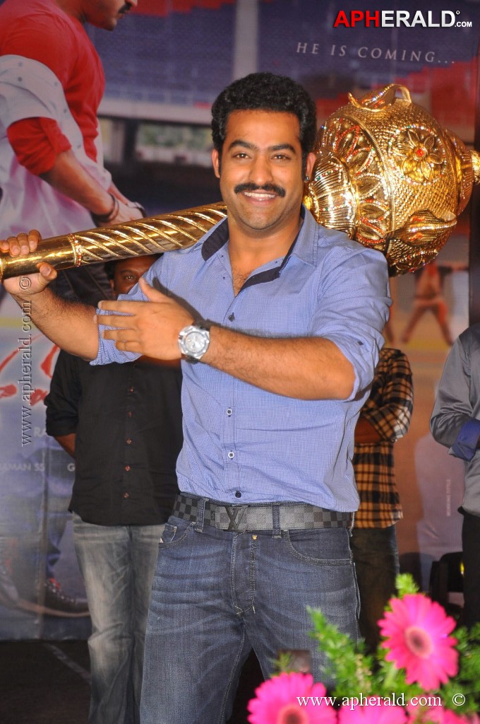  Ramayya Vasthavayya Audio Launch Photos 4  