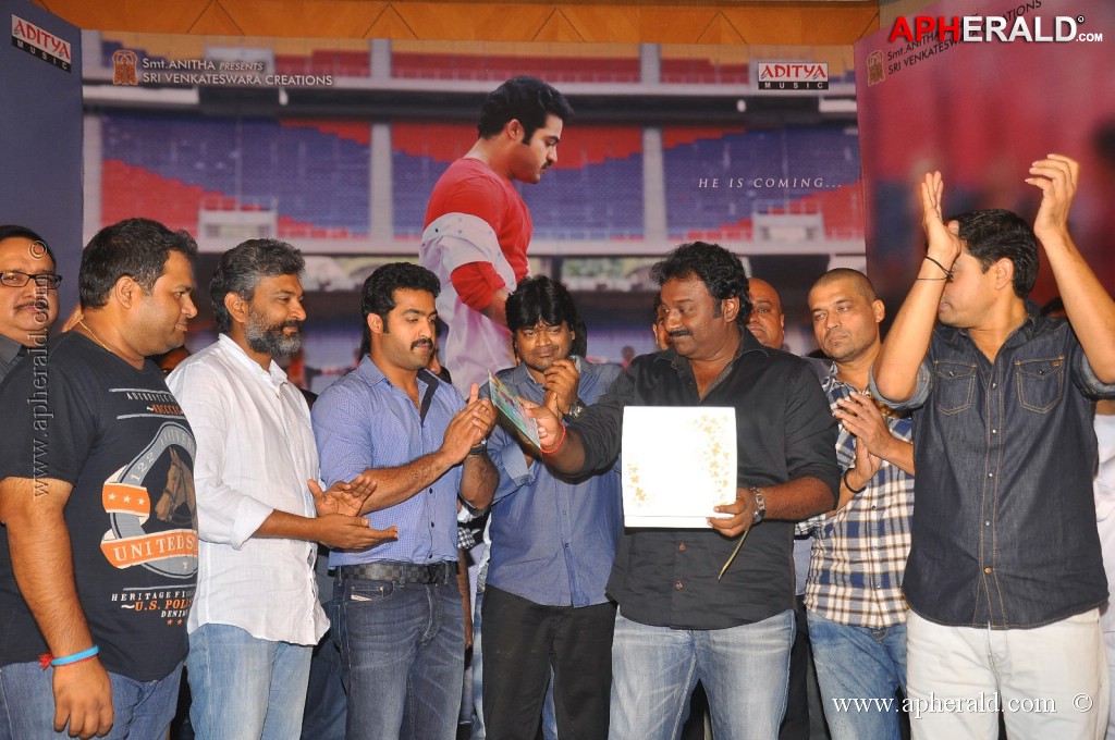  Ramayya Vasthavayya Audio Launch Photos 4  