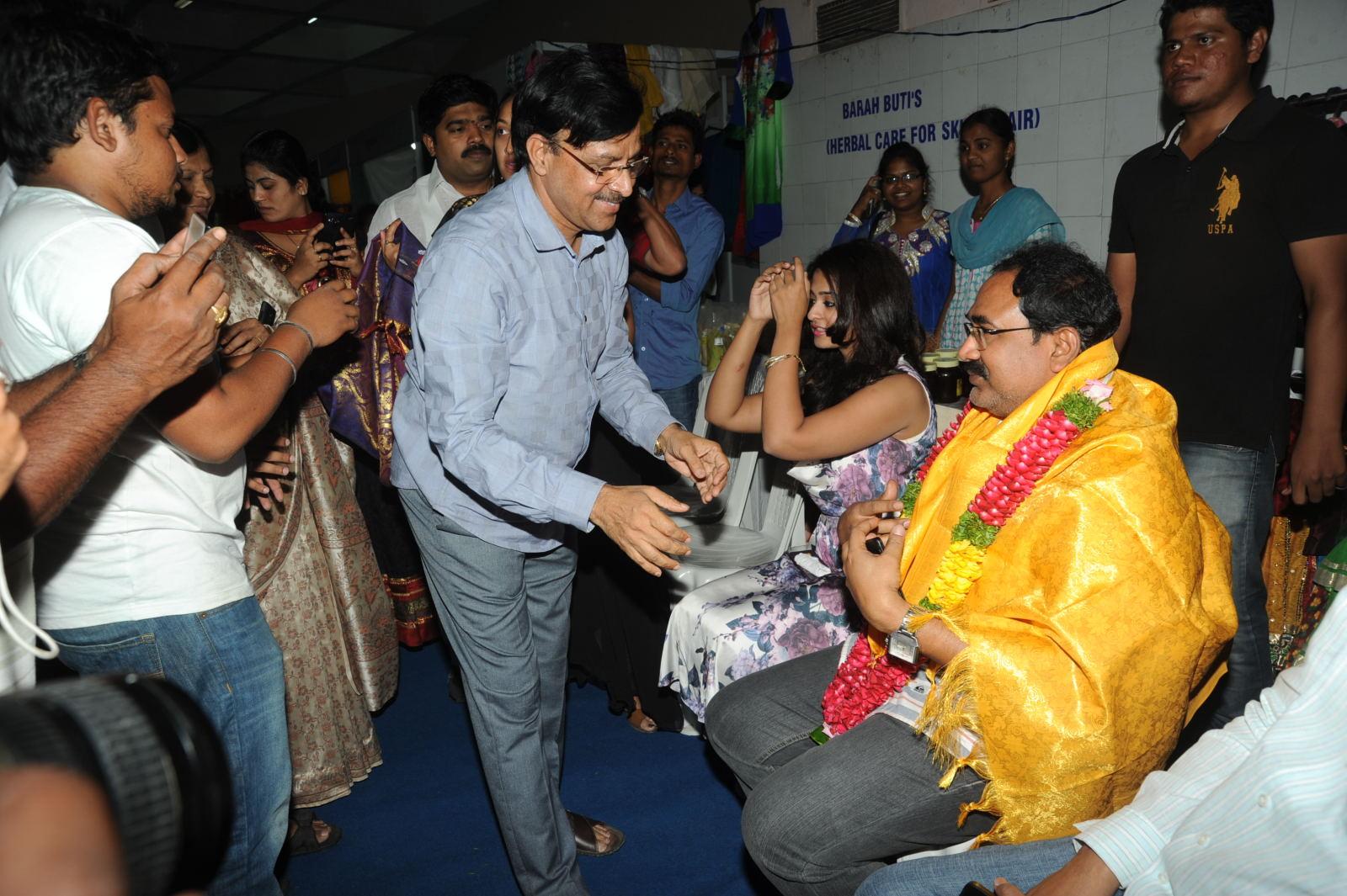 Ramleela Team At Ugadi Vastra Vaibhava Exhibition Launch
