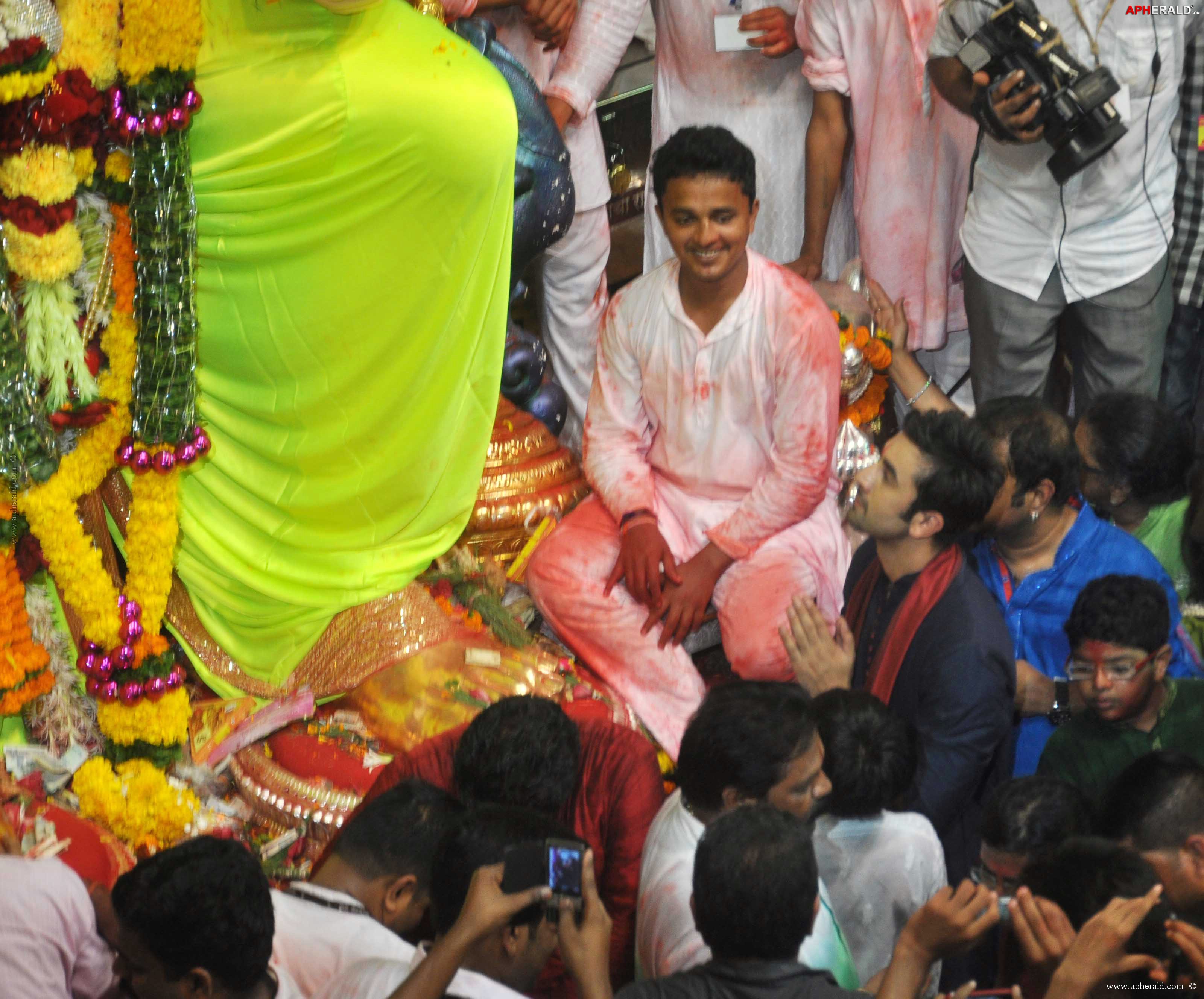 Ranbir Kapoor to visit Lalbaugcha Raja