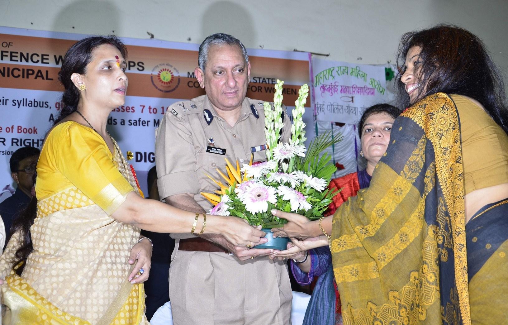 Rani Mukerji Inaugurates Self Defense Workshop