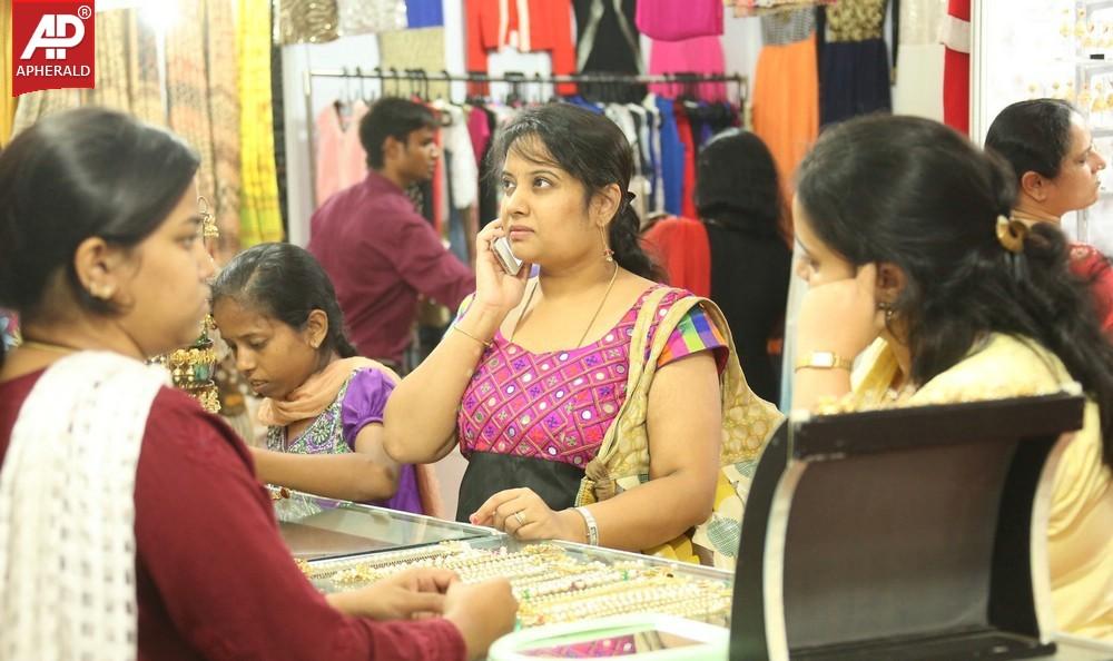 Rashmi at Fashion Unlimited Expo