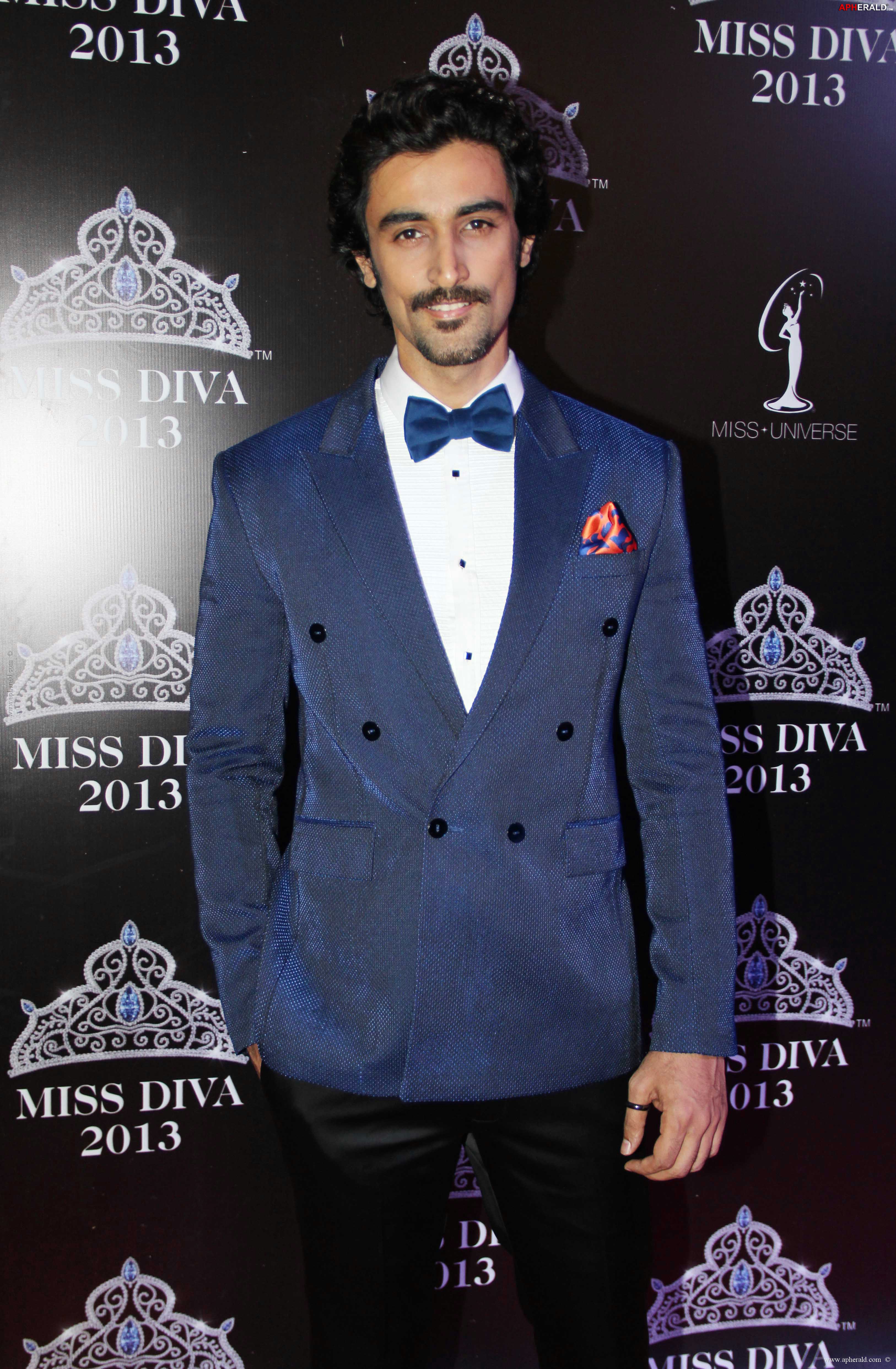 Red Carpet of Miss Diva 2013