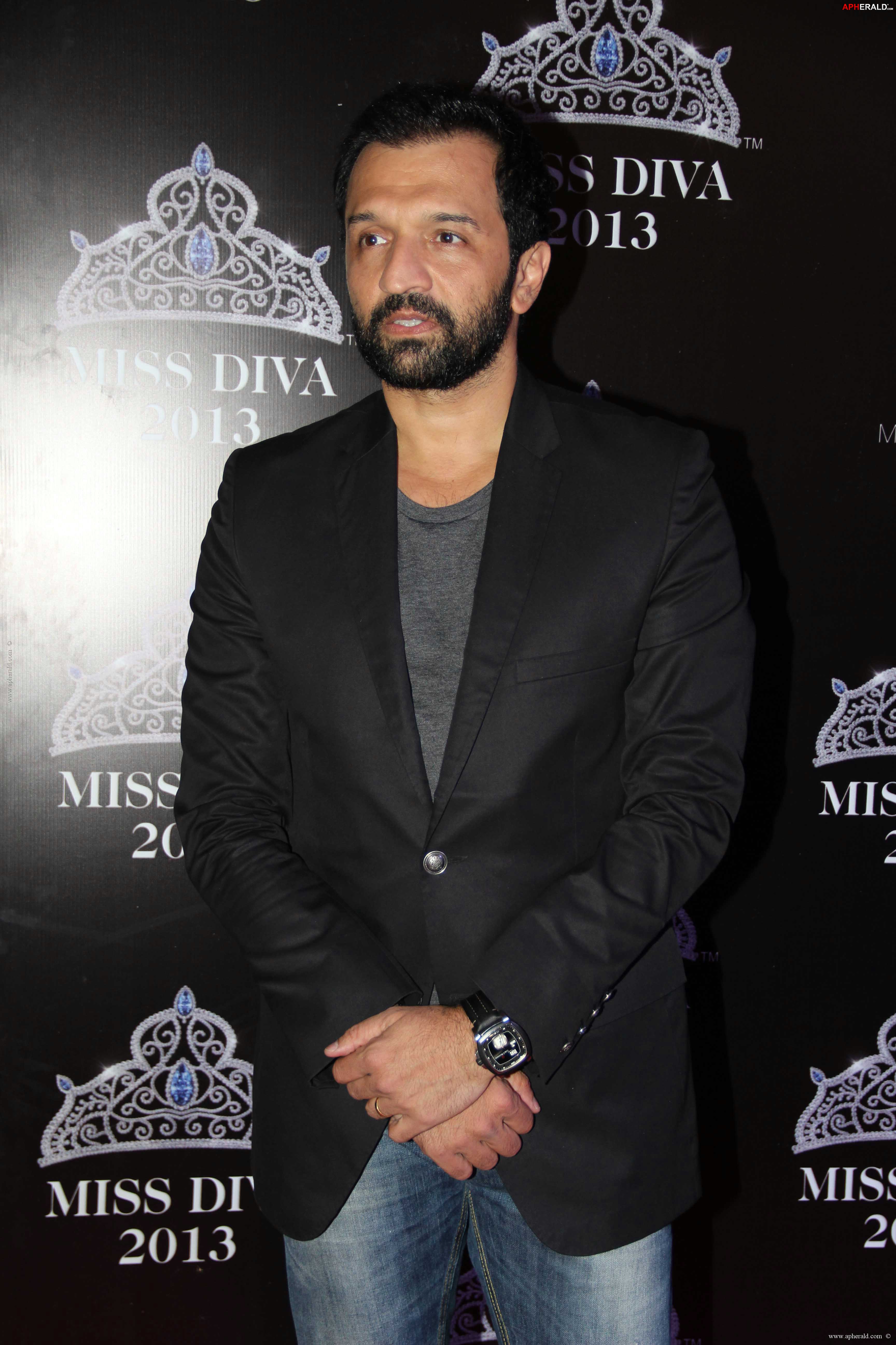 Red Carpet of Miss Diva 2013
