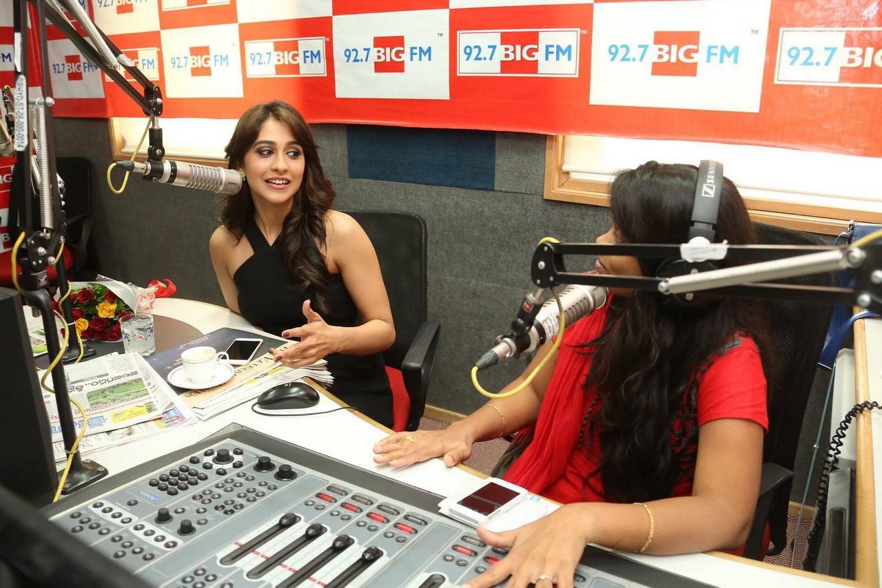 Regina Cassandra At Big FM Full Volume Show